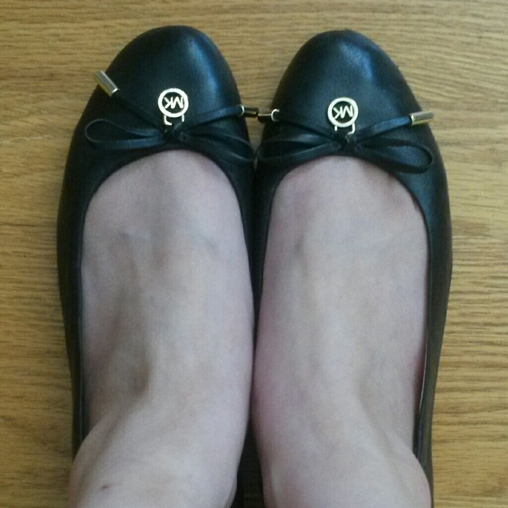 Michael Kors Melody Leather Ballet Flats Sz 7 - Picture 7 of 8